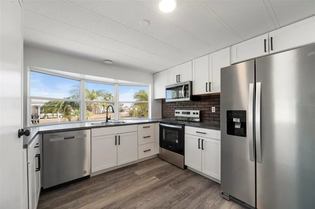 1000 Kings Highway Port Charlotte FL 33980