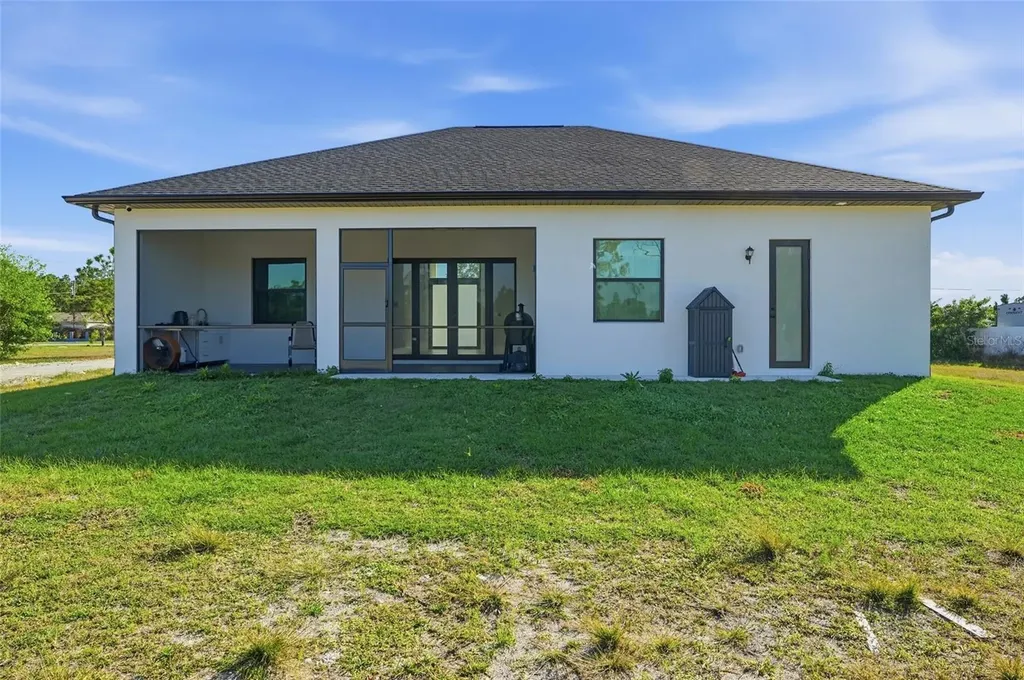 2415 56th Avenue NE Naples FL 34120