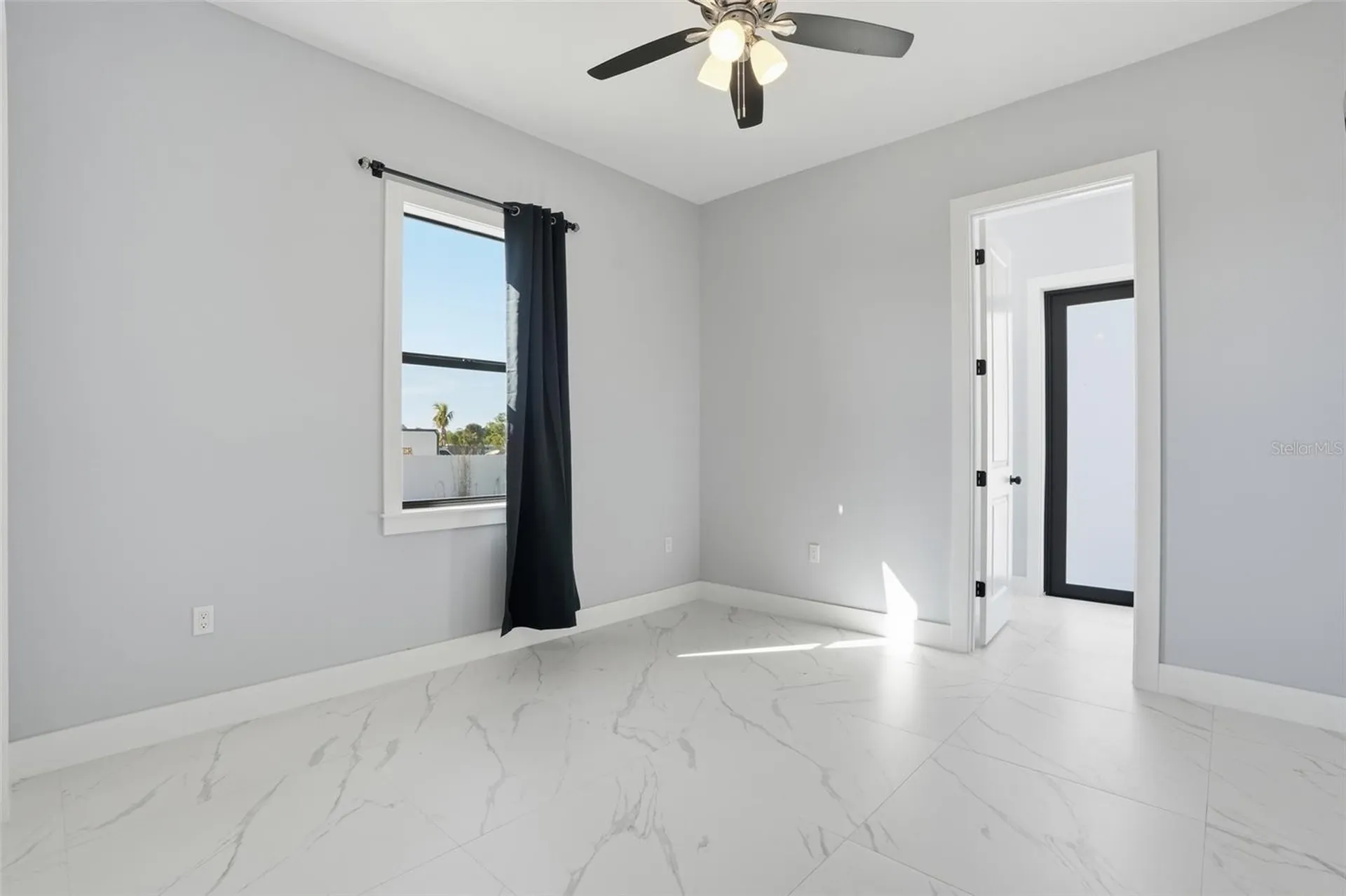 2415 56th Avenue NE Naples FL 34120