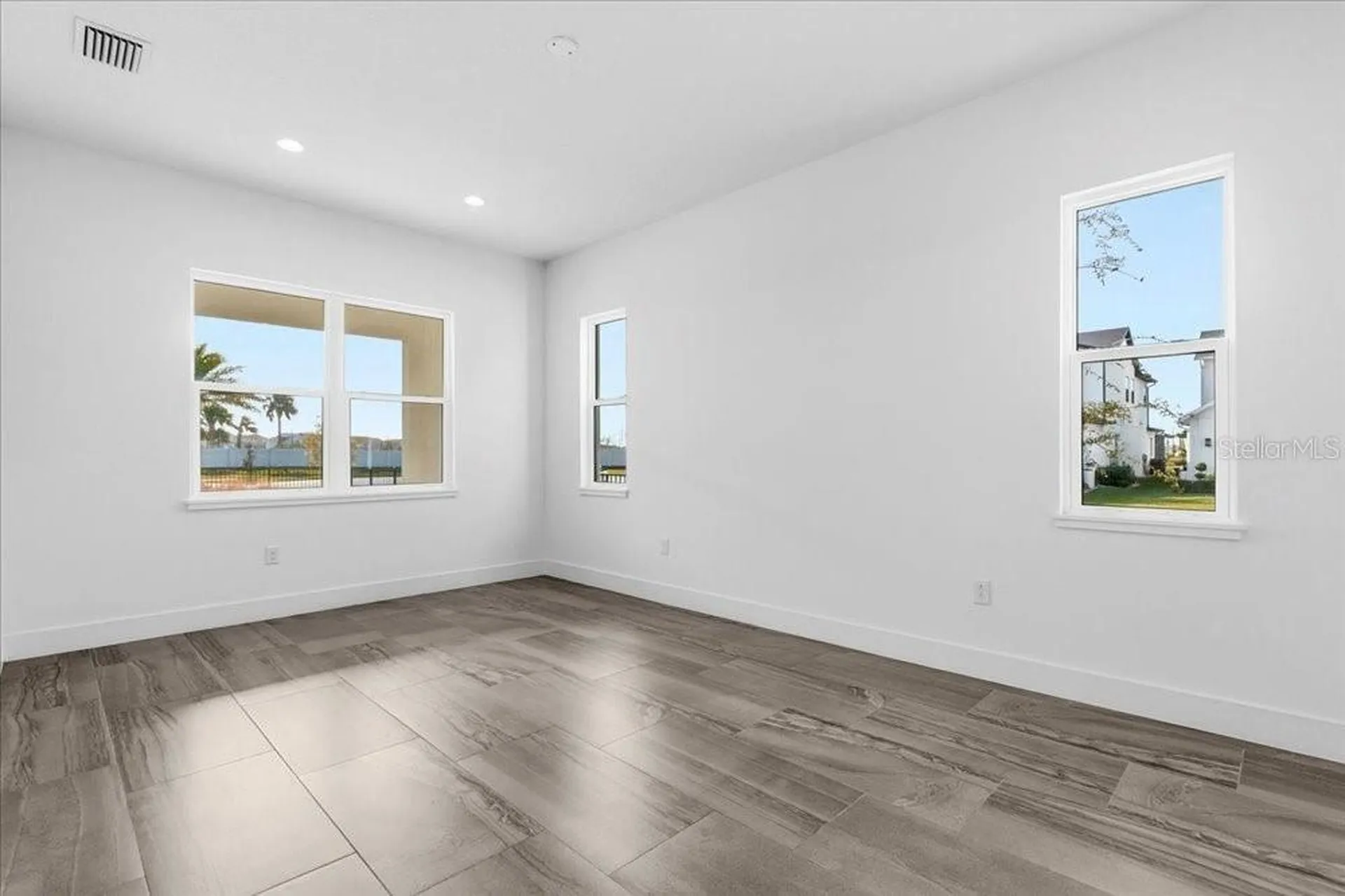 9004 Santorini Drive Orlando FL 32827