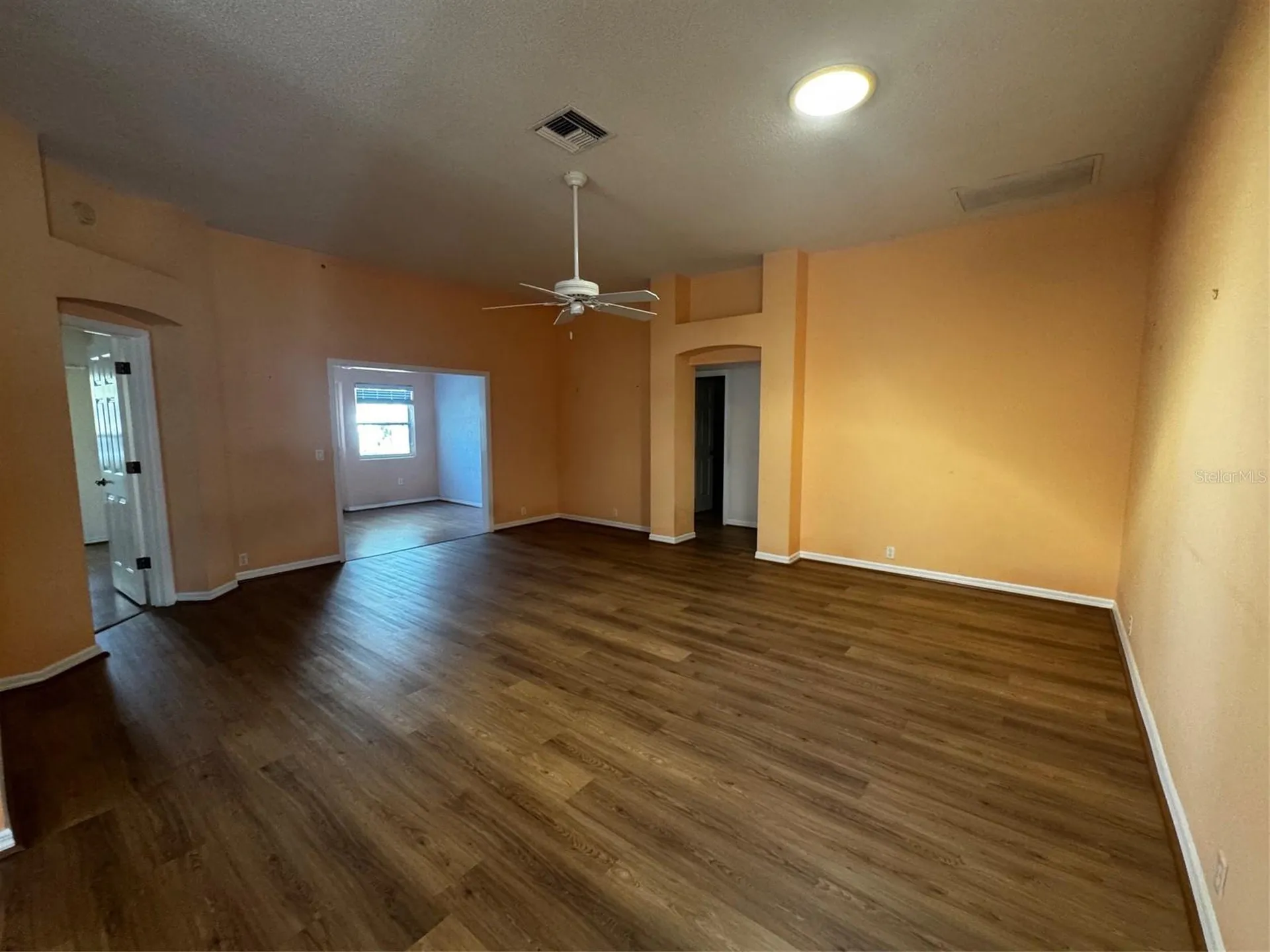 144 Costa Mesa Drive Lady Lake FL 32159