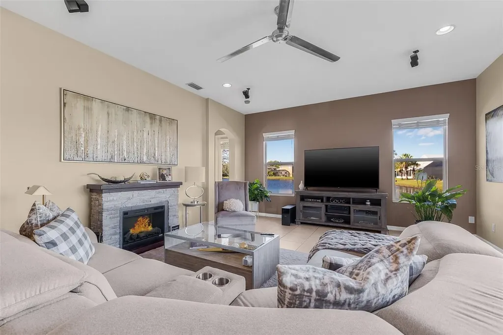 4315 70th Avenue E Ellenton FL 34222