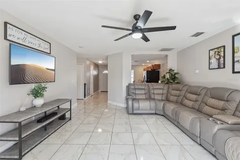 810 Valnera Court Kissimmee FL 34758