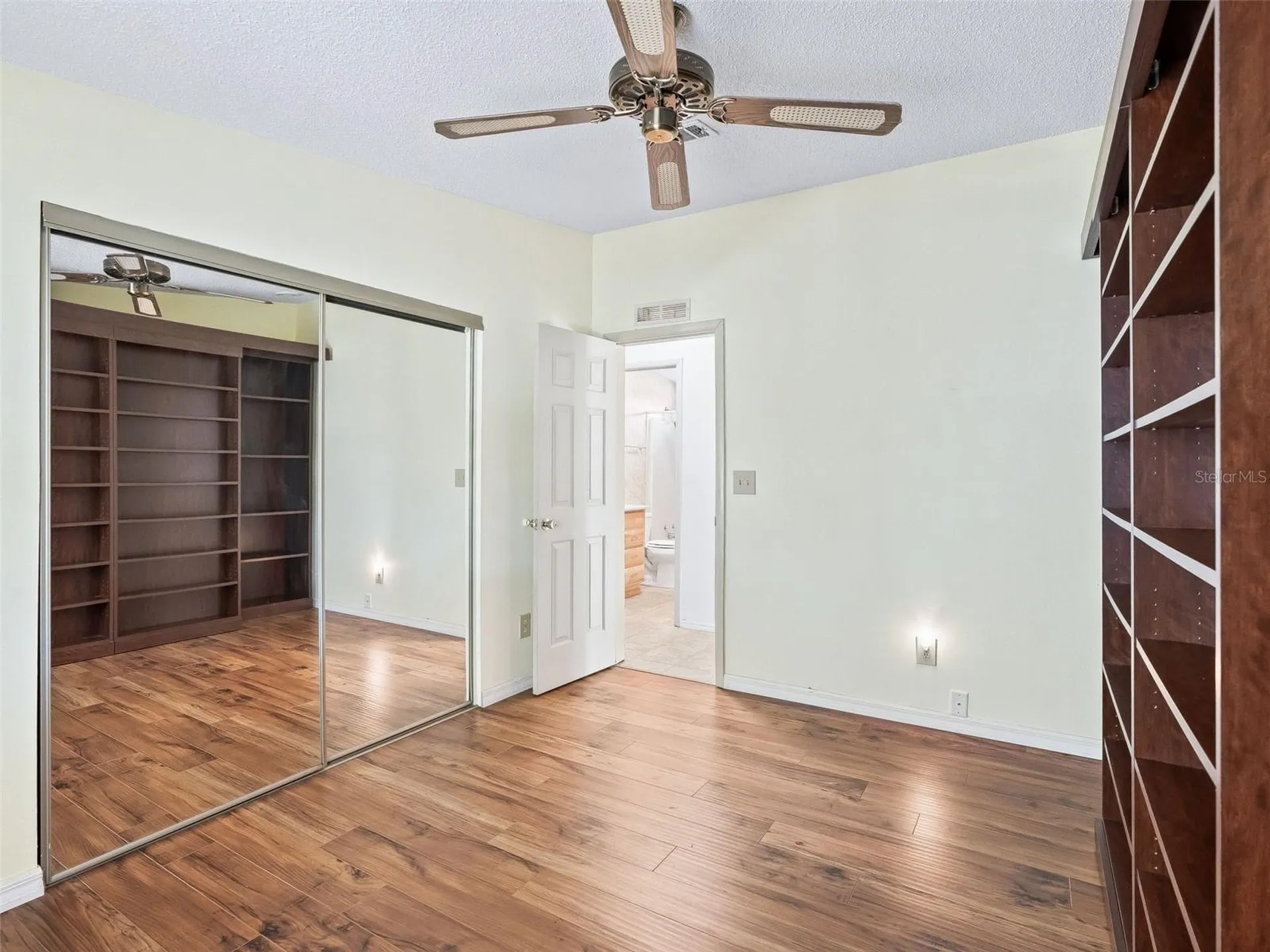 920 Saint Andrews Boulevard The Villages FL 32159