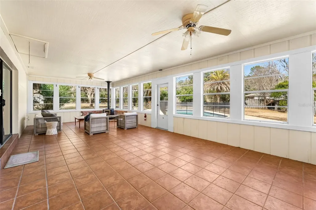 8604 NW 1st Avenue Gainesville FL 32607