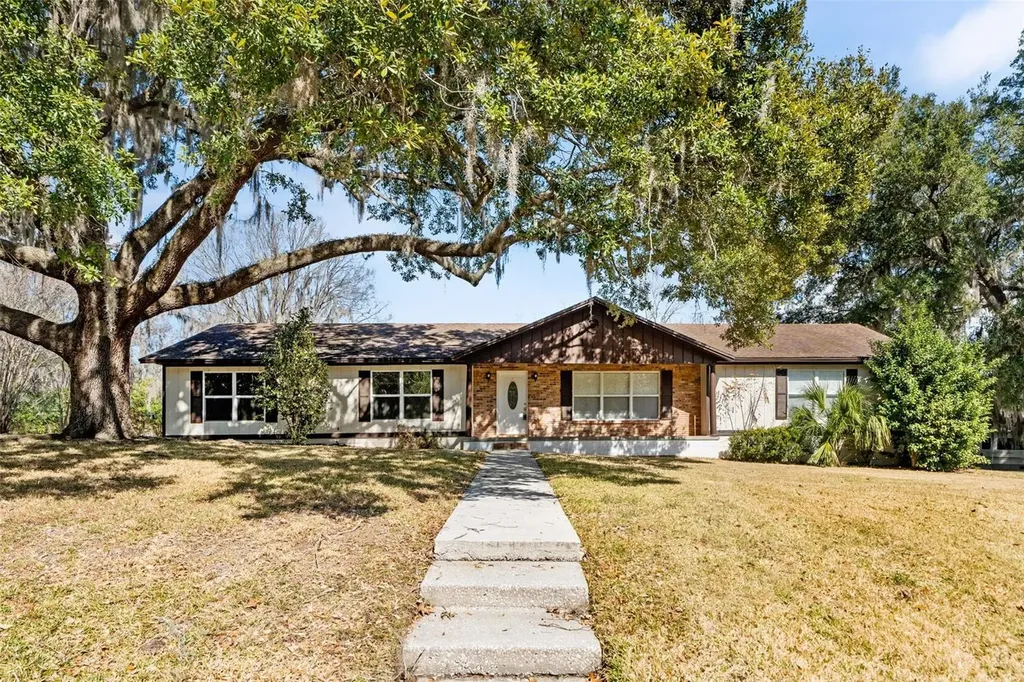 8604 NW 1st Avenue Gainesville FL 32607