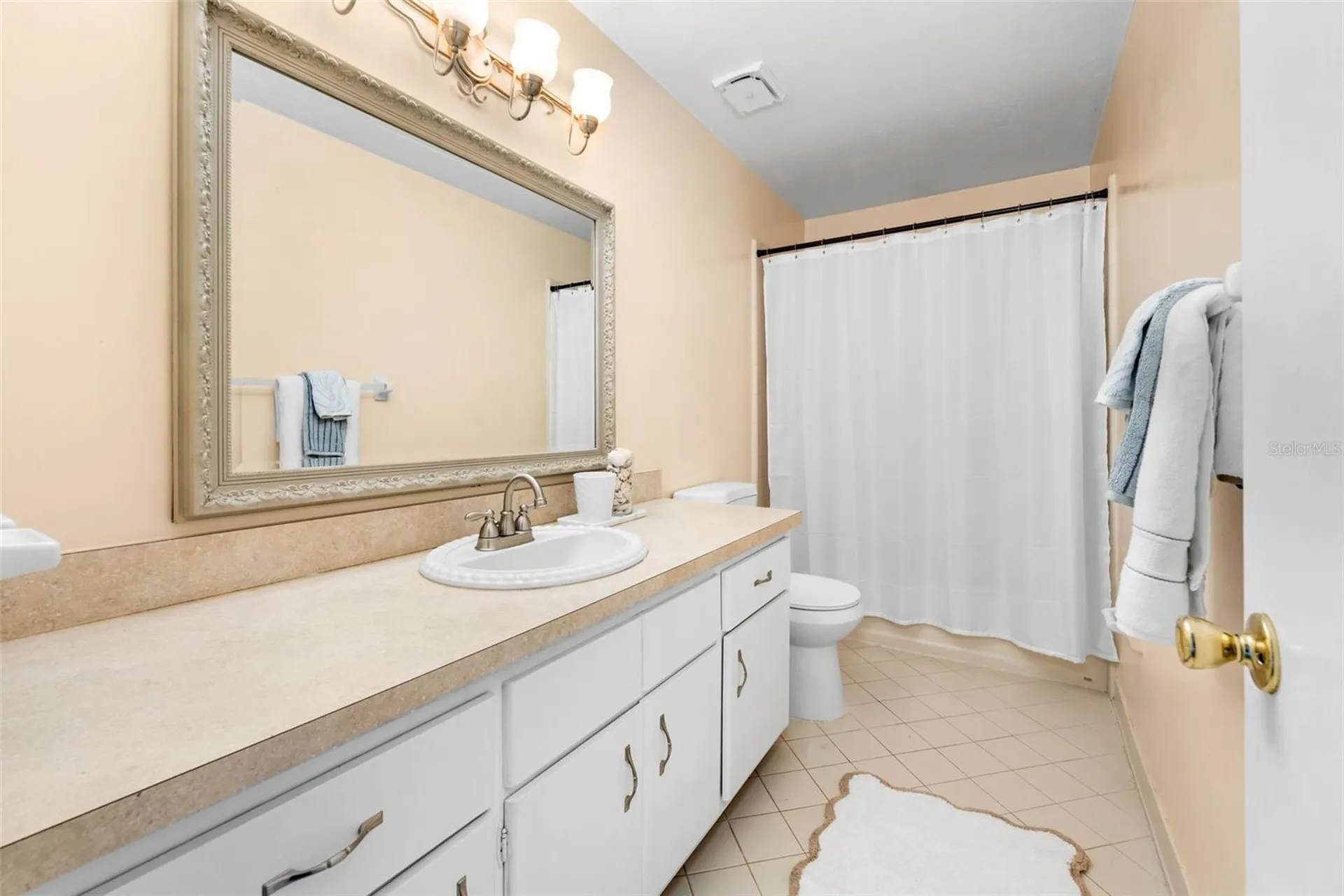 8604 NW 1st Avenue Gainesville FL 32607