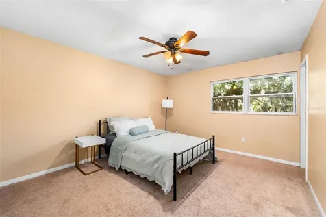 8604 NW 1st Avenue Gainesville FL 32607