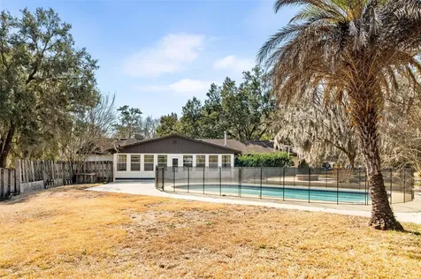 8604 NW 1st Avenue Gainesville FL 32607