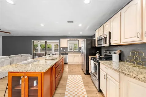 8604 NW 1st Avenue Gainesville FL 32607