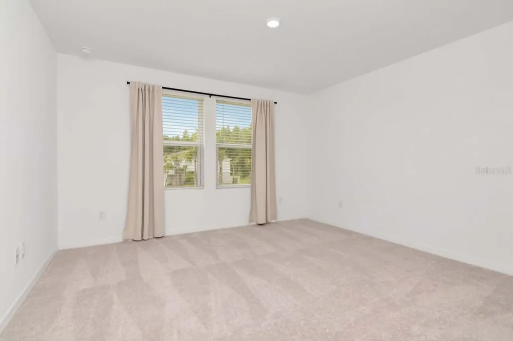 34234 Polacca Lane Wesley Chapel FL 33543