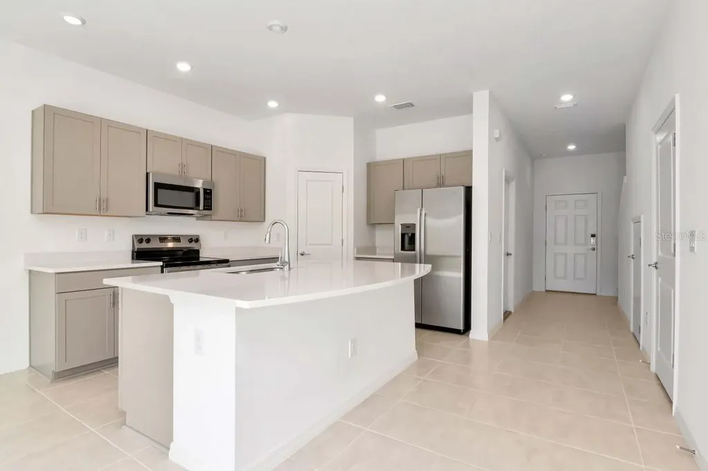 34234 Polacca Lane Wesley Chapel FL 33543