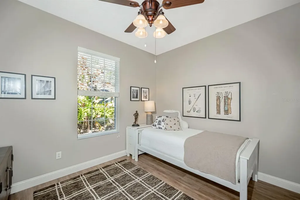 5911 Phoebenest Drive Lithia FL 33547