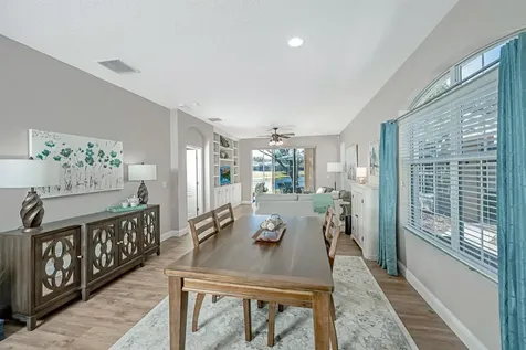 5911 Phoebenest Drive Lithia FL 33547