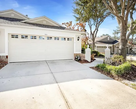 5911 Phoebenest Drive Lithia FL 33547