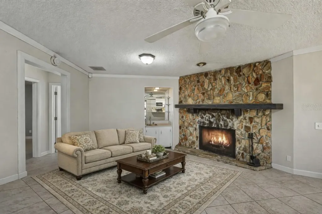 4624 San Paulo Court Lakeland FL 33813