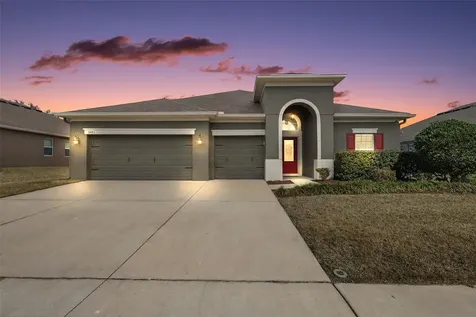 2451 Plumadore Drive Grand Island FL 32735