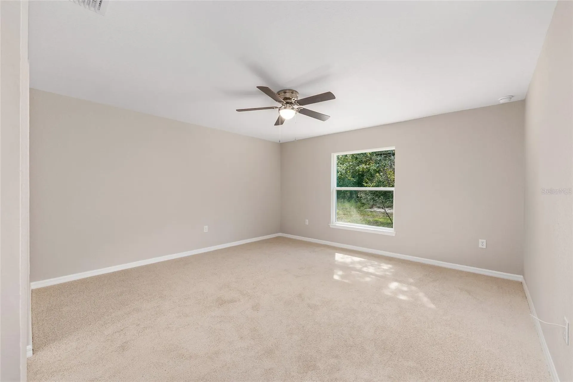 5676 N Summerfield Point Citrus Springs FL 34434