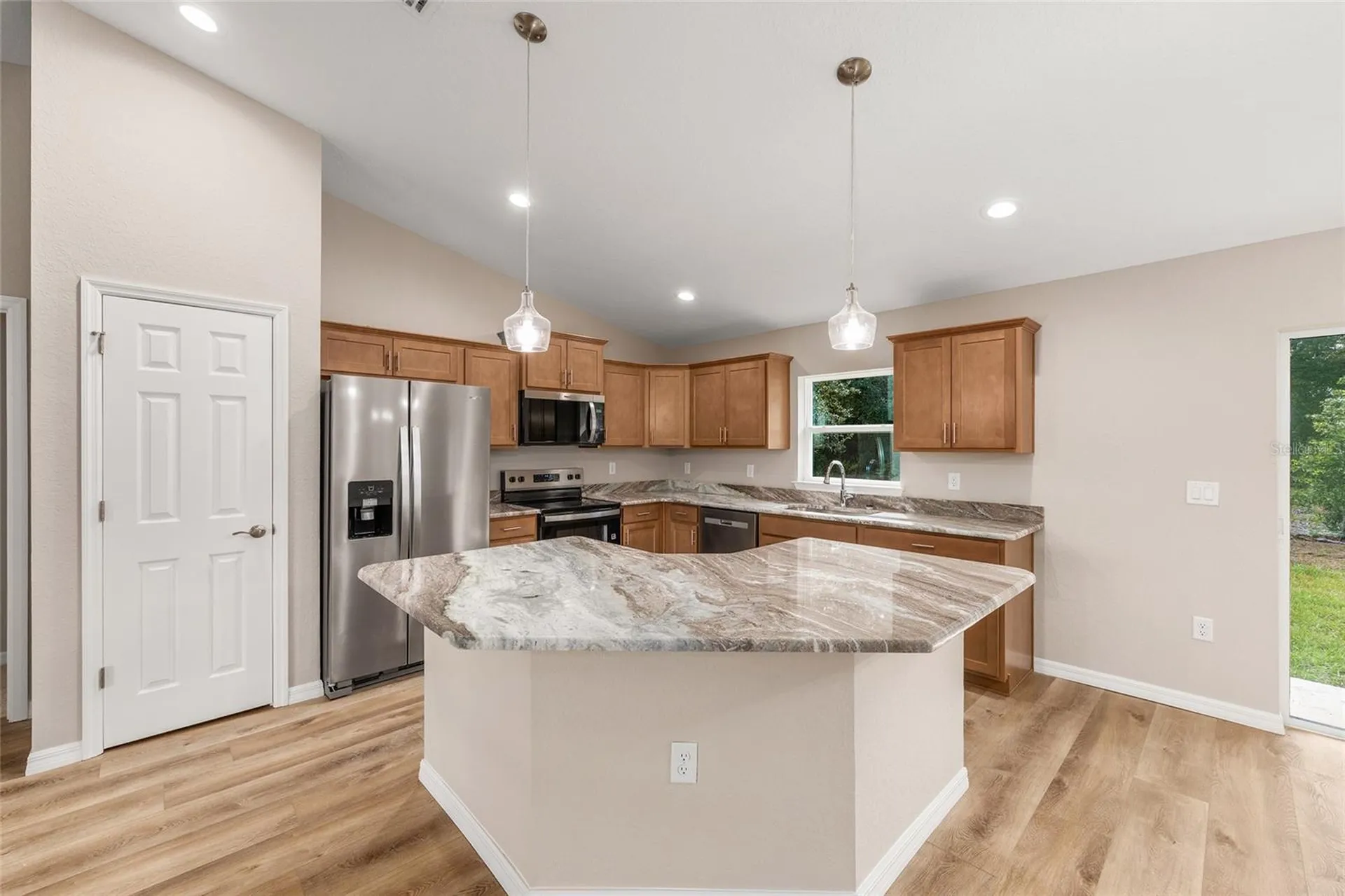 5676 N Summerfield Point Citrus Springs FL 34434