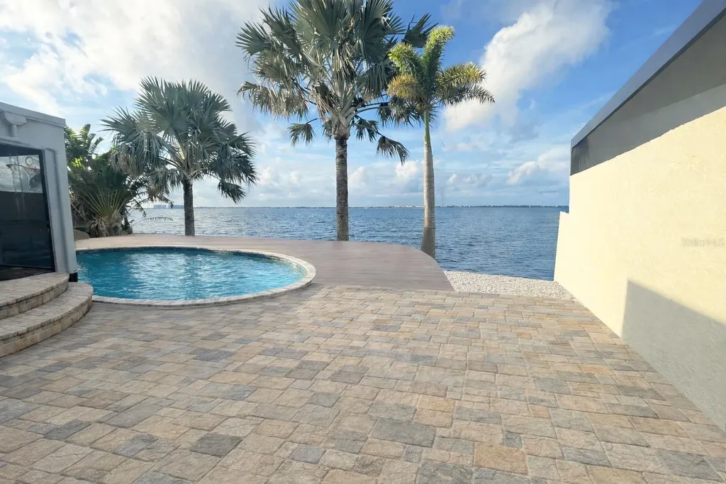 25188 Marion Avenue Punta Gorda FL 33950