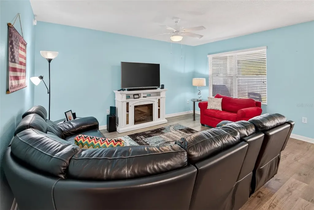 113 Fishermans Cove Drive Edgewater FL 32141