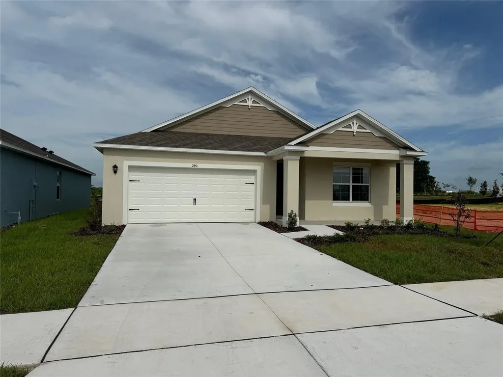 240 Taylor Groves Street Lake Wales FL 33898