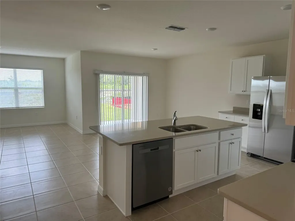 240 Taylor Groves Street Lake Wales FL 33898