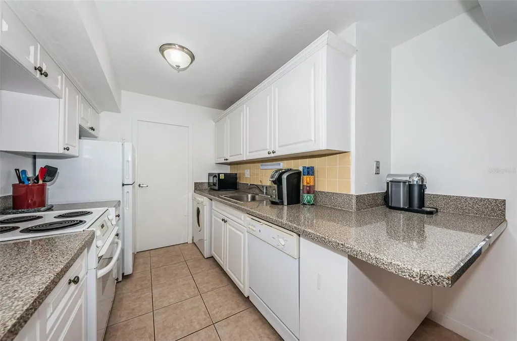 10355 Paradise Boulevard Treasure Island FL 33706