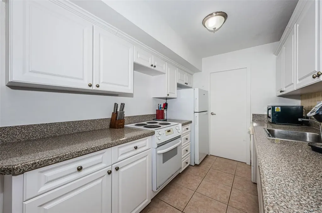 10355 Paradise Boulevard Treasure Island FL 33706