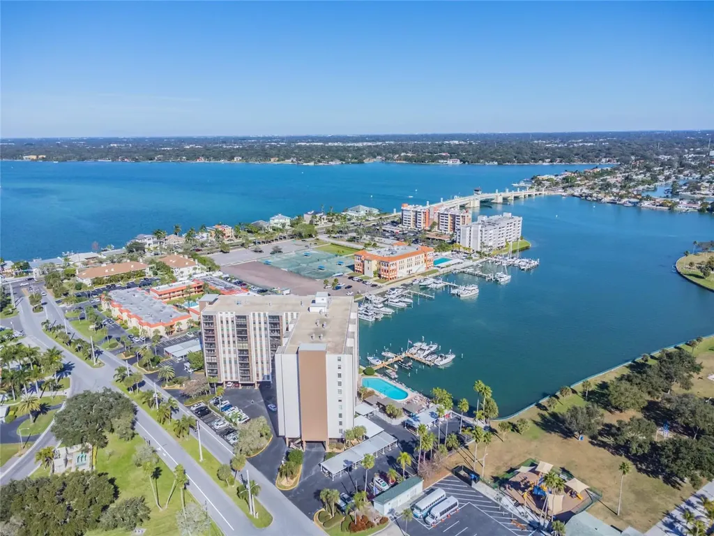 10355 Paradise Boulevard Treasure Island FL 33706
