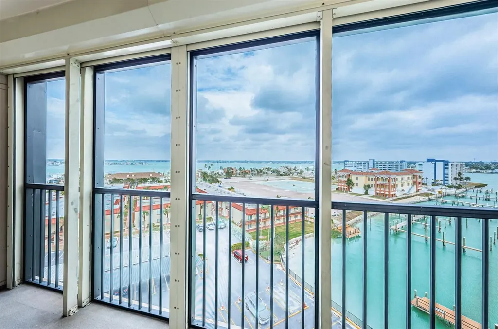 10355 Paradise Boulevard Treasure Island FL 33706