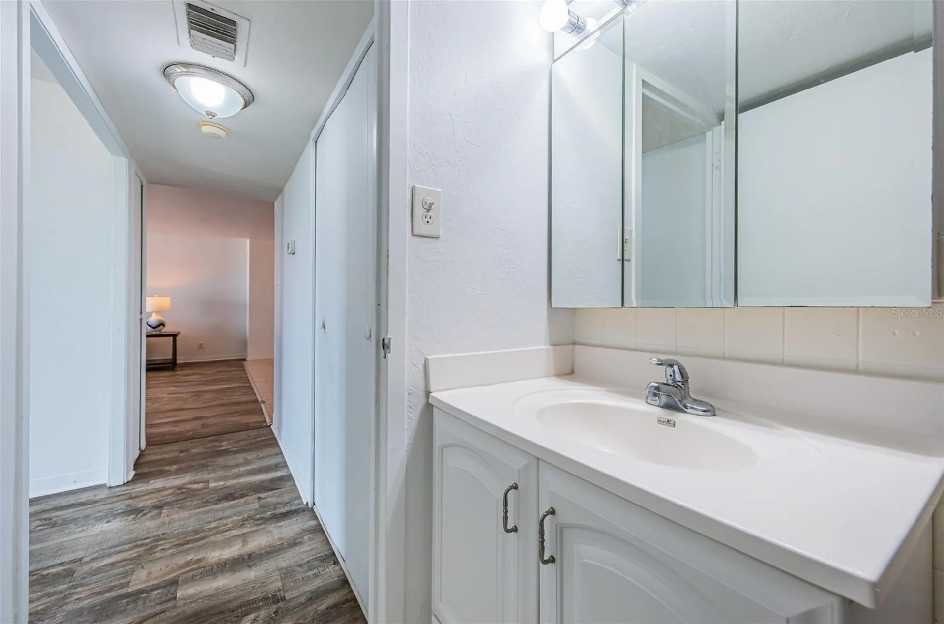 10355 Paradise Boulevard Treasure Island FL 33706
