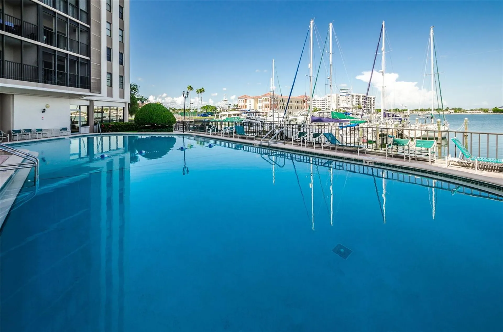 10355 Paradise Boulevard Treasure Island FL 33706