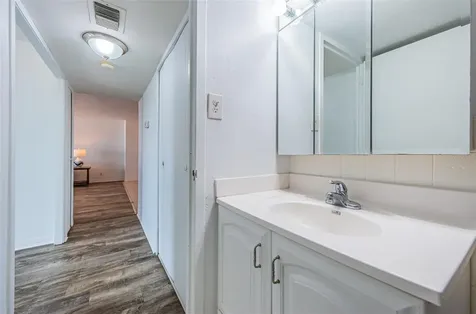 10355 Paradise Boulevard Treasure Island FL 33706