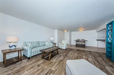 10355 Paradise Boulevard Treasure Island FL 33706