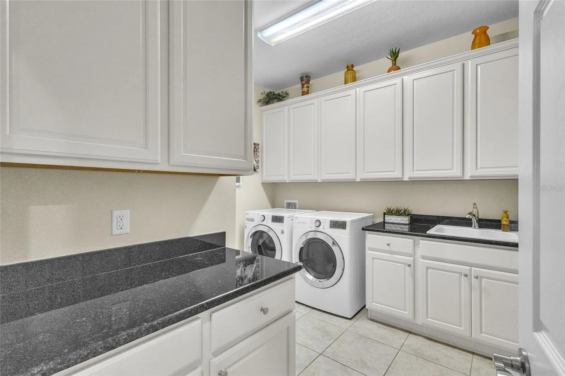 633 Chipper Drive Sun City Center FL 33573