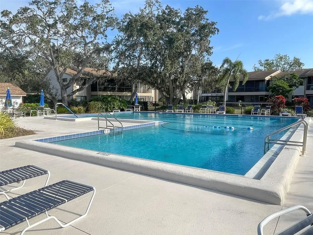 656 Bird Bay Circle Venice FL 34285