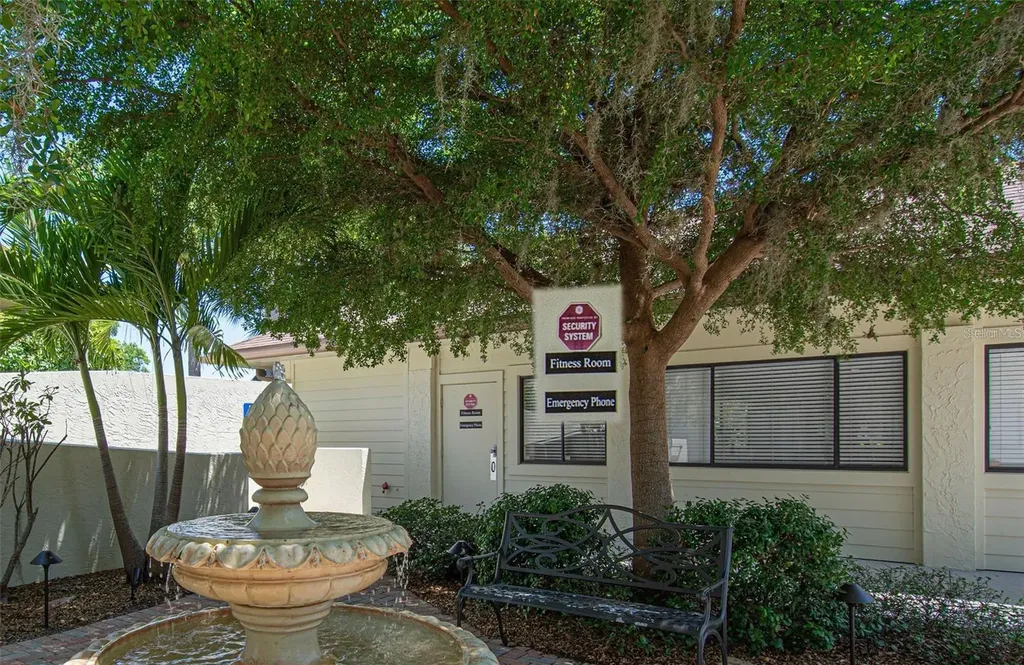 656 Bird Bay Circle Venice FL 34285