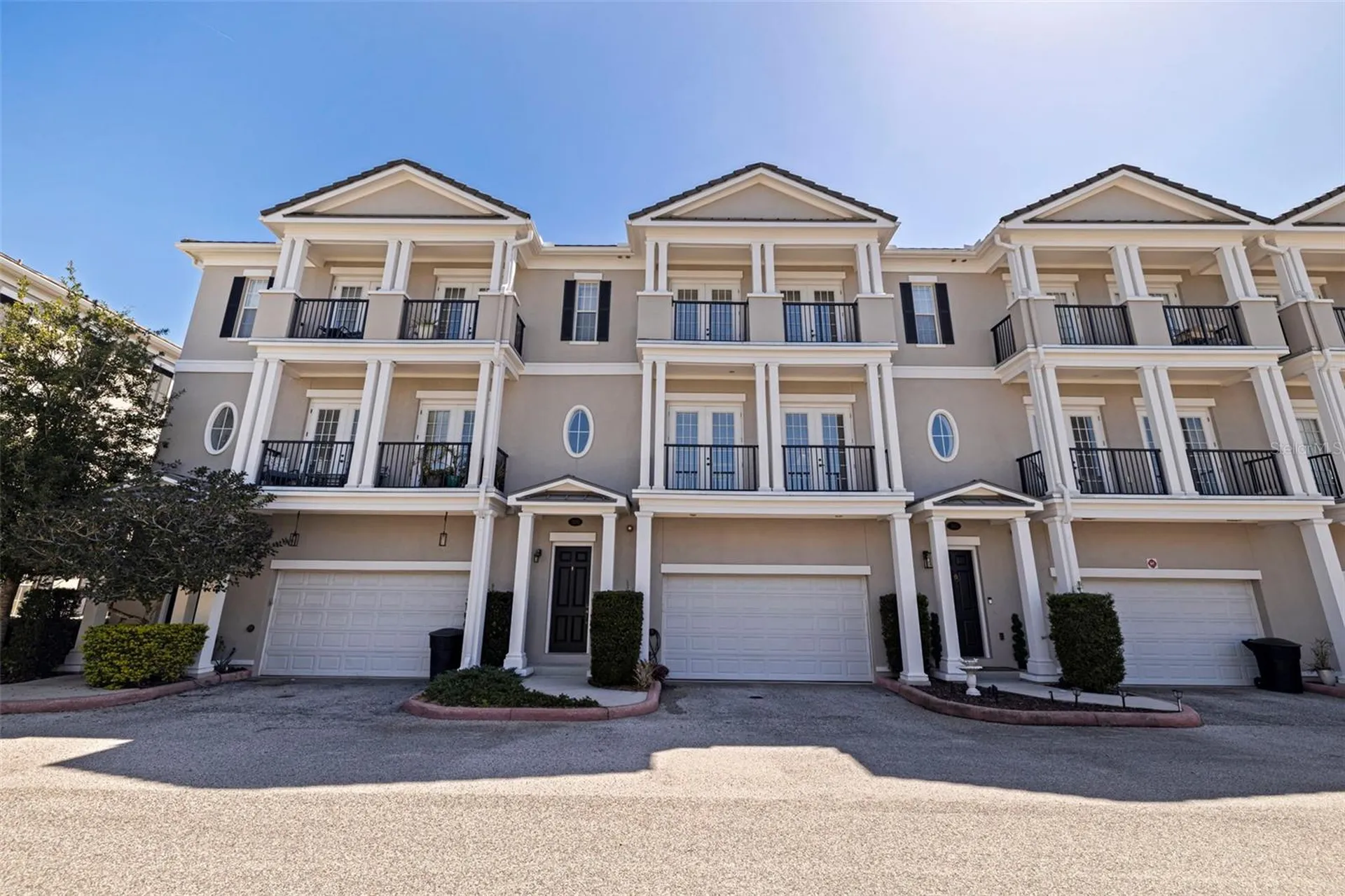 300 Newbury Place N St Petersburg FL 33716