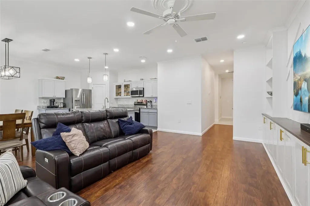 2270 Hemingway Circle Groveland FL 34736