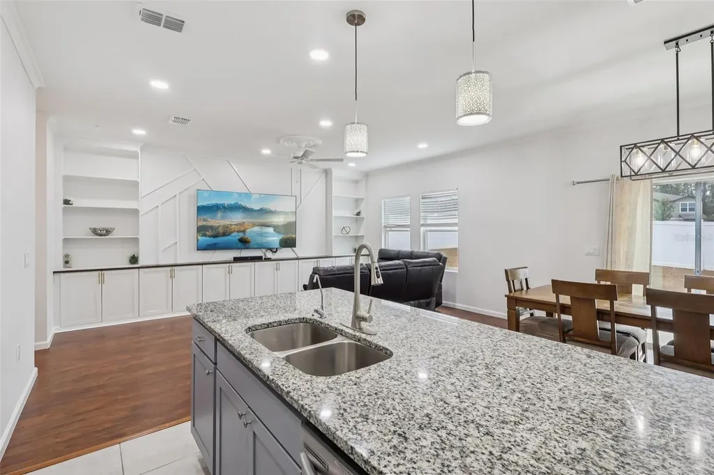 2270 Hemingway Circle Groveland FL 34736
