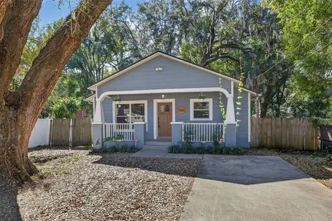 1909 E Henry Avenue Tampa FL 33610