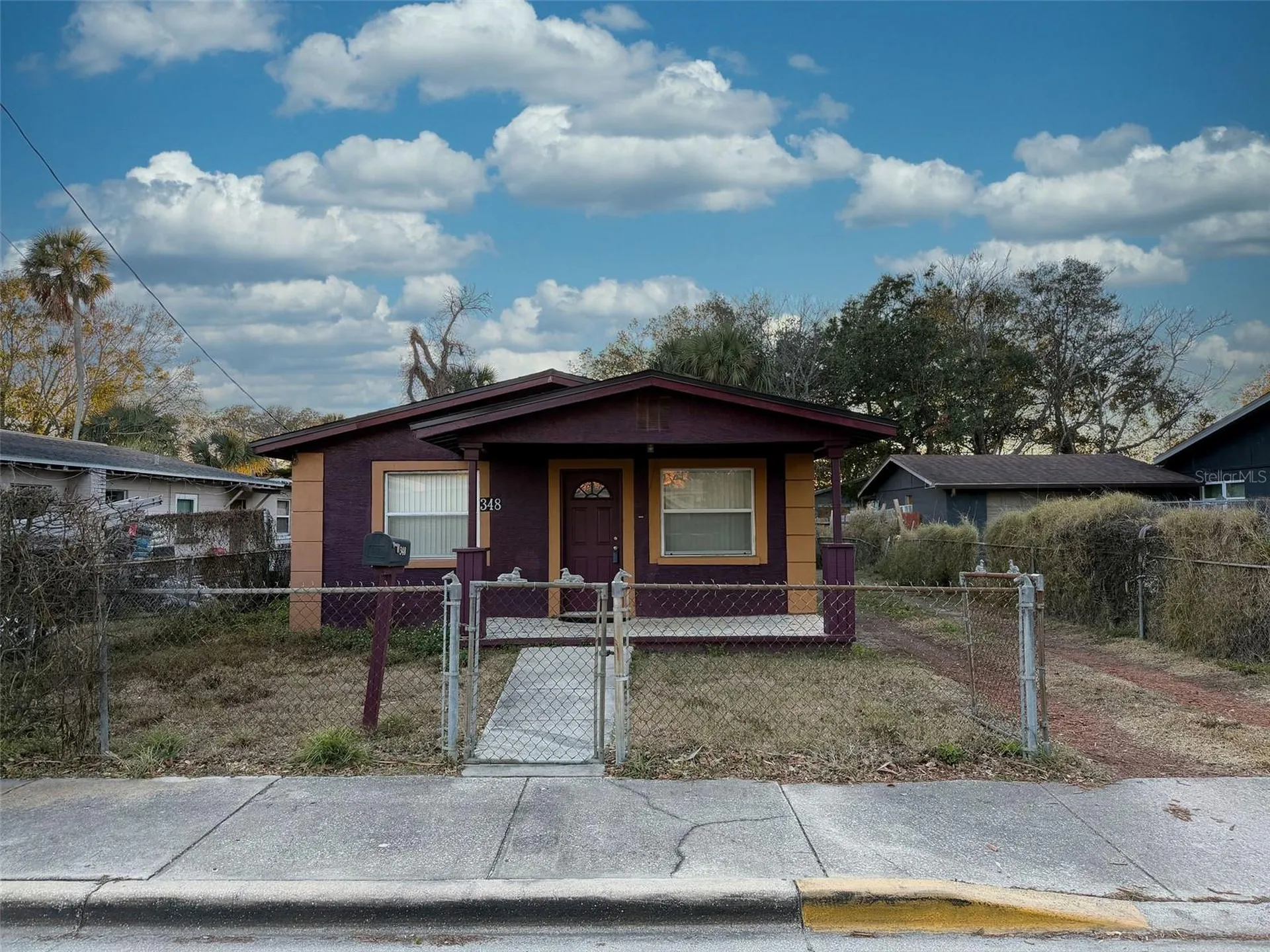 348 Pleasant Street Daytona Beach FL 32114