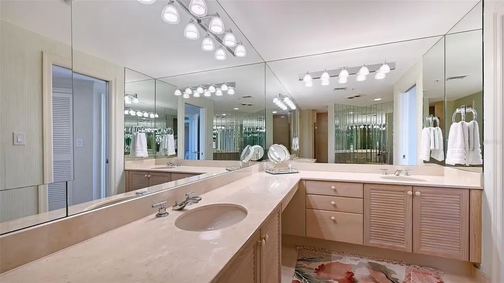 545 Sanctuary Drive Longboat Key FL 34228