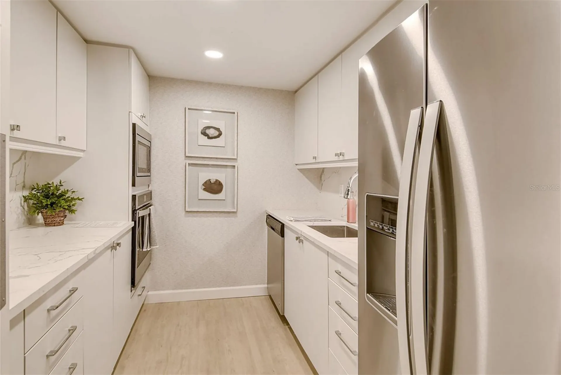 545 Sanctuary Drive Longboat Key FL 34228