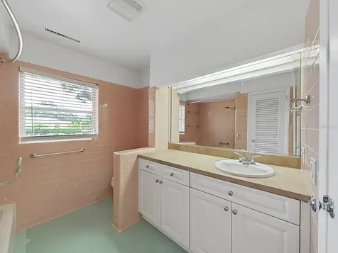 1701 Laurie Lane Belleair FL 33756