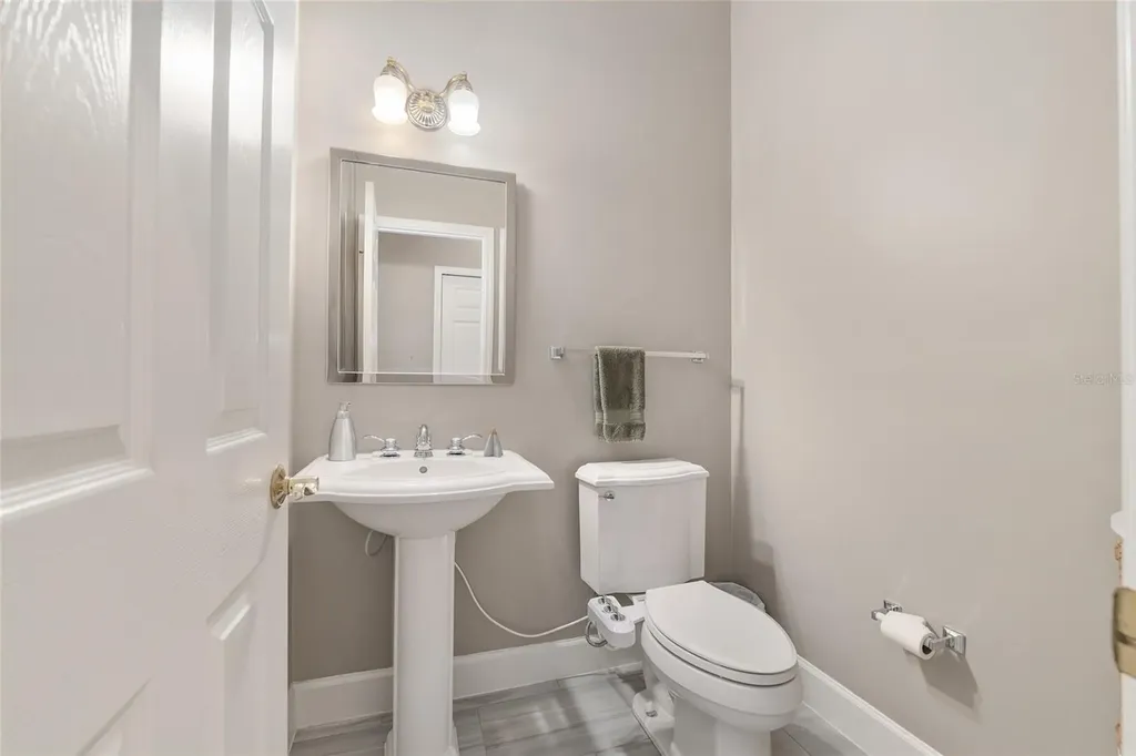 4705 NW 58th Street Gainesville FL 32653
