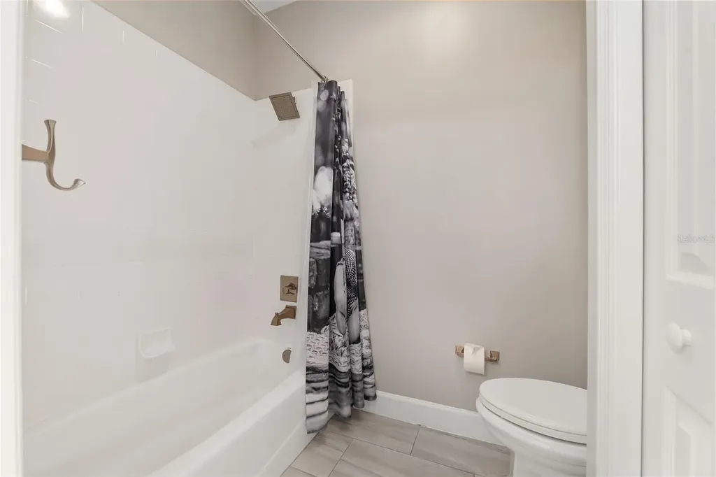 4705 NW 58th Street Gainesville FL 32653