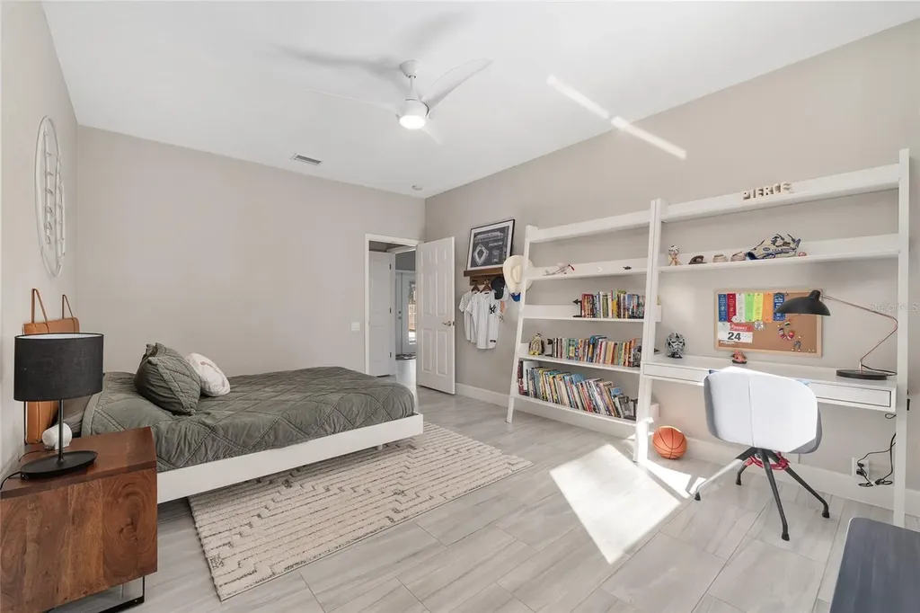 4705 NW 58th Street Gainesville FL 32653