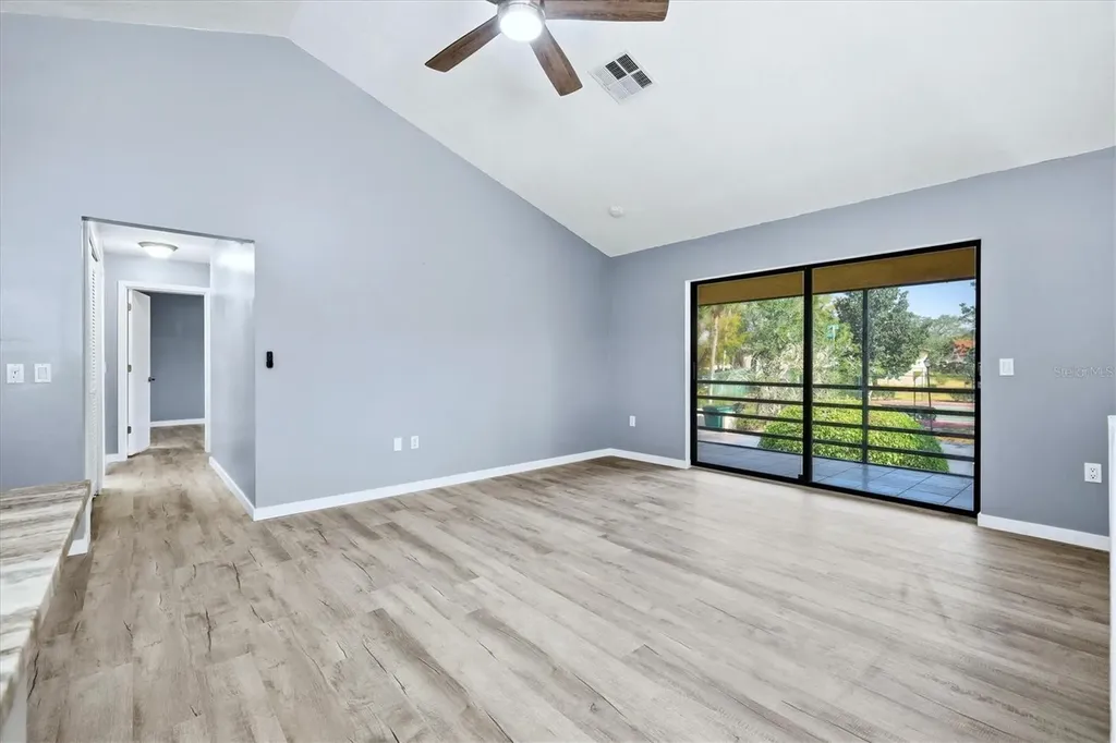 5651 Gardens Drive Sarasota FL 34243